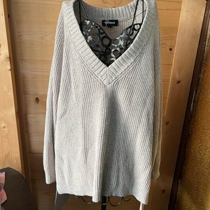 V neck express sweater heather cafe color